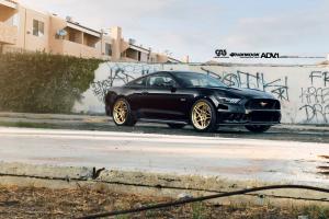 Ford Mustang GT on ADV.1 Wheels 2015 года